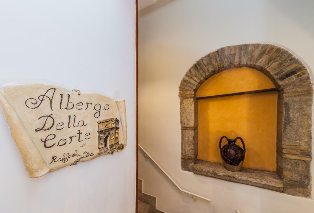 Albergo Della Corte بينيفنتو المظهر الخارجي الصورة
