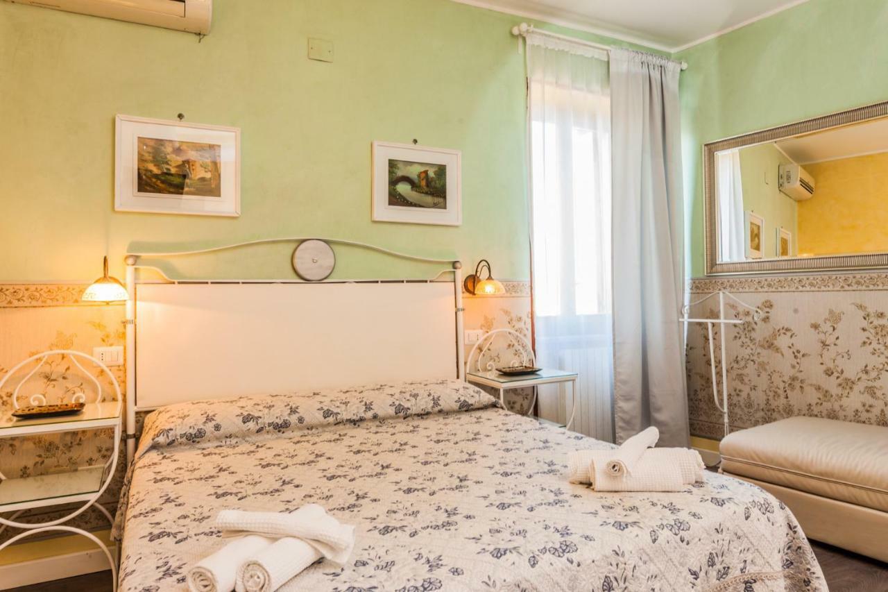 Albergo Della Corte بينيفنتو المظهر الخارجي الصورة