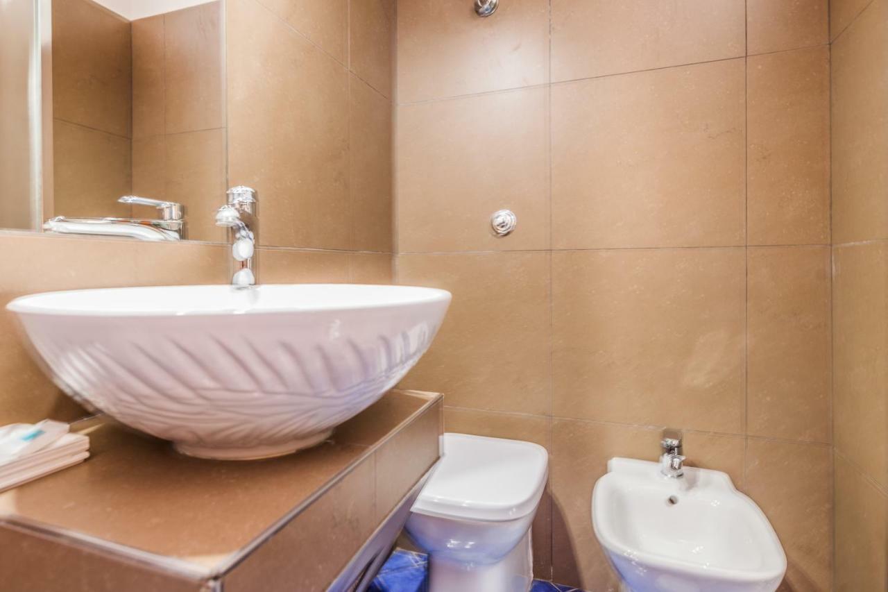 Albergo Della Corte بينيفنتو المظهر الخارجي الصورة